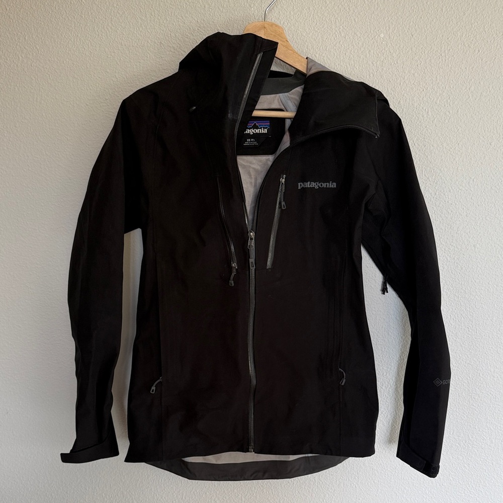 Patagonia Triolet Jacket - EUC